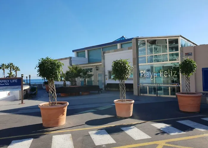 בית נופש Playa Feliz פלאייה דל אינגלז